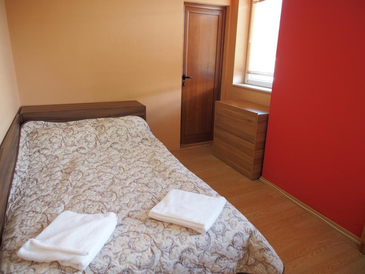 Hotel Maria Vratsa Bagian luar foto