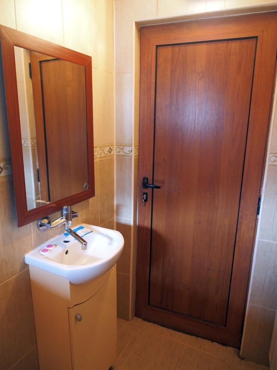Hotel Maria Vratsa Bagian luar foto